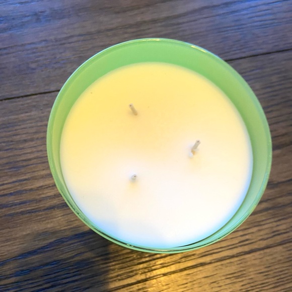 NWT White Barn 3 wick candle Eucalyptus Mint.14.5 oz. - Picture 4 of 6